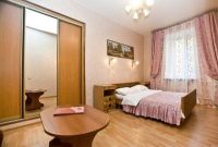 Сдам 2х комн. кв-ру в центре по просп. Космонавтов 4500 грн/мес - фото 1